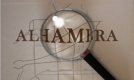Magnifying.glass.Alhambra.cropped